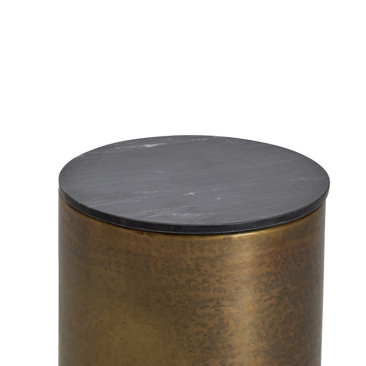 طاولة جانبية