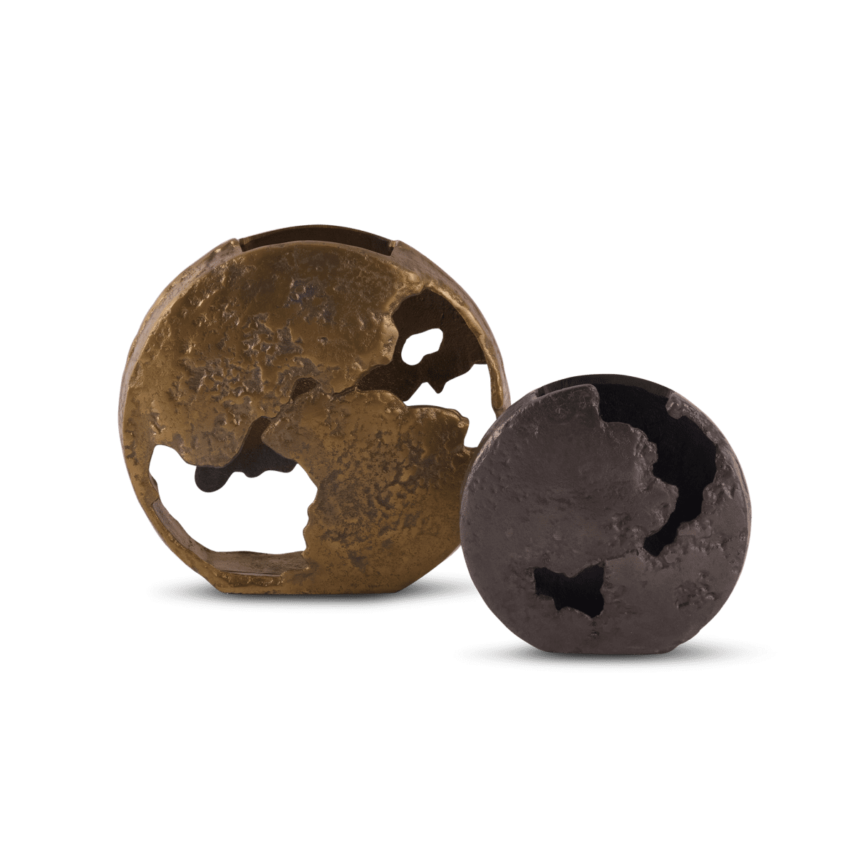 DECORATIVE ACCESSORY