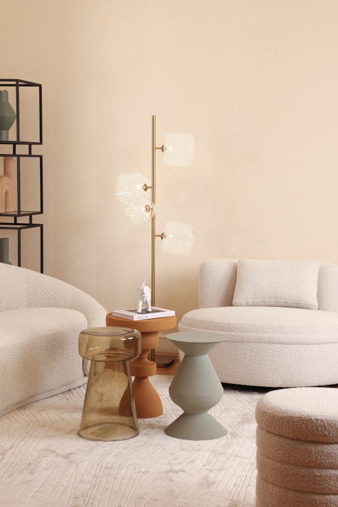 Minimalism: The Best of Both Worlds