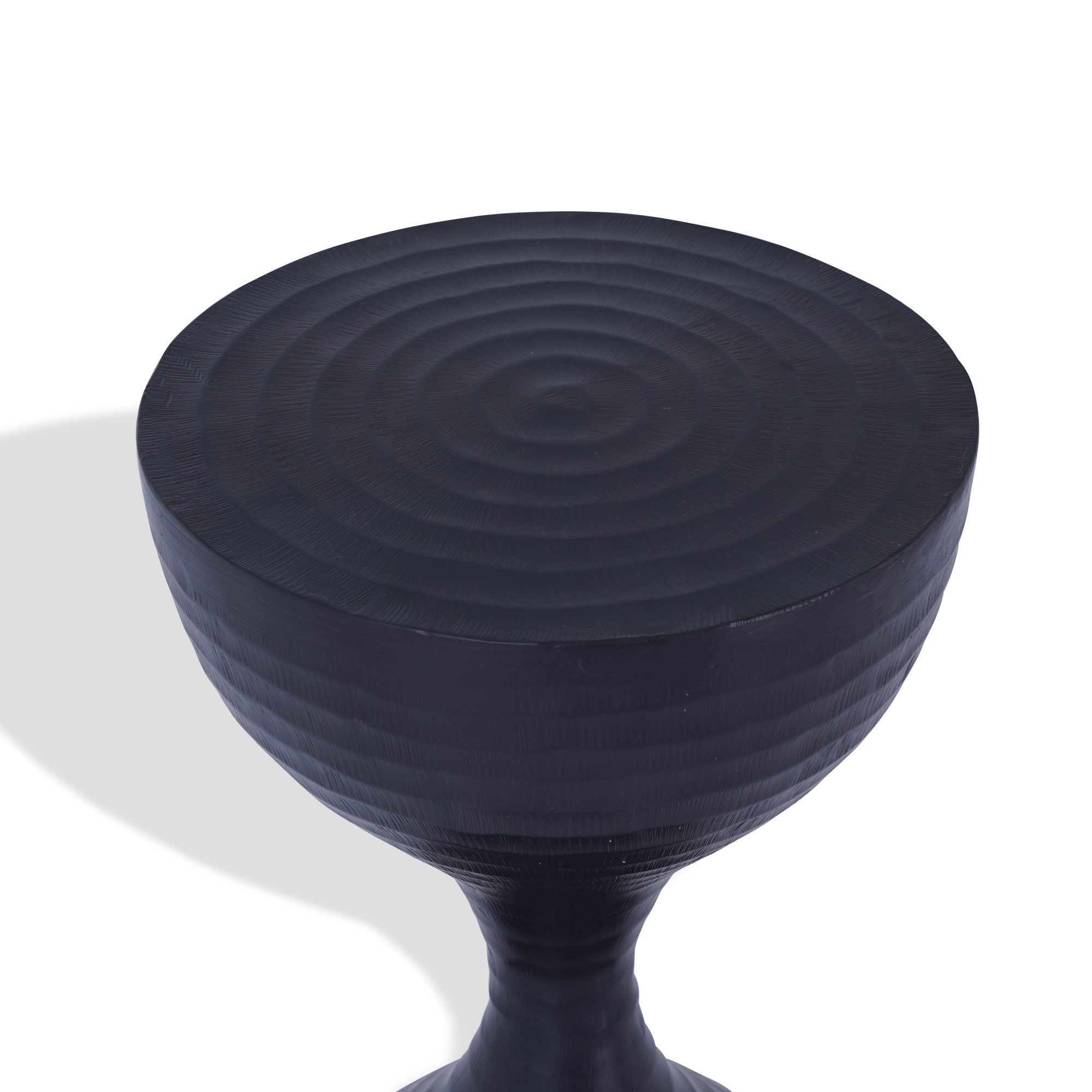 طاولات جانبية