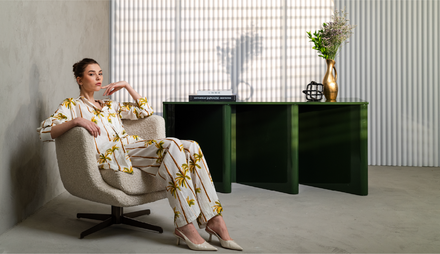 Why Lacquered Furnitureis Taking Over Stylish Homes?